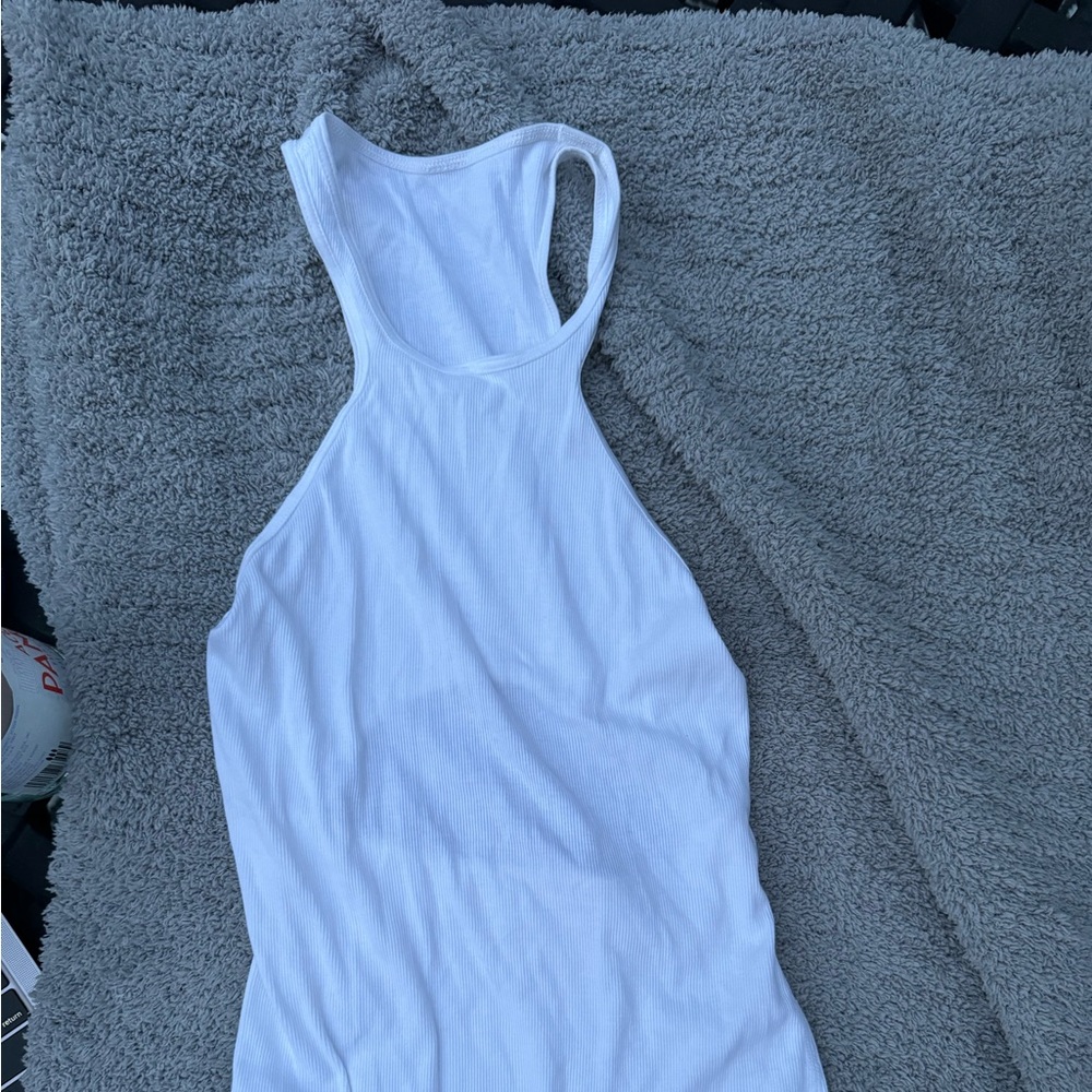 Lululemon White Ribbed Tank - Picture 2 of 10